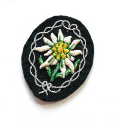 Gebirgsjäger Officer's Edelweiss Sleeve Badge