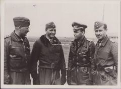 4 Luftwaffe Riterkreuzträger's Press Photo 