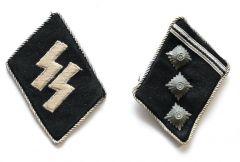 Waffen-ᛋᛋ Obersturmführer Collar tab set