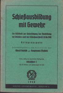 Schiessaubl. mit Gewehr (M.Art.Abt.201) Texel