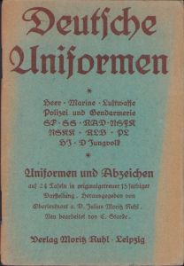 Rare 'Deutsche Uniformen' Booklet