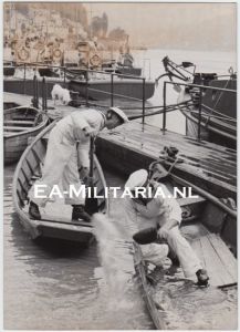Kriegsmarine ''Sailors scooping boots'' Press Photo