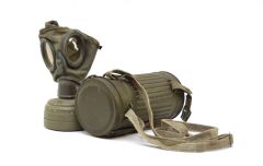 Short Pre War Wehrmacht Gasmask Set