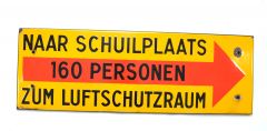 Rare Dutch/German 'Zum Luftschutzraum' Wall Sign