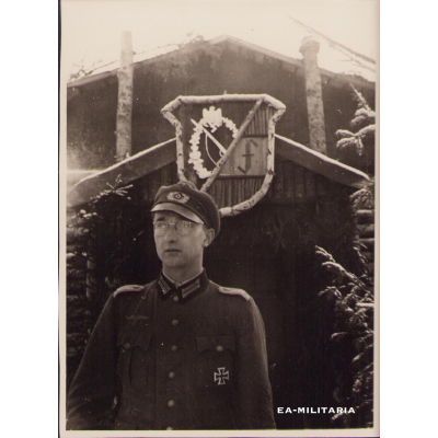 Infanterie Oberleutnant Photograph (Crusher cap)