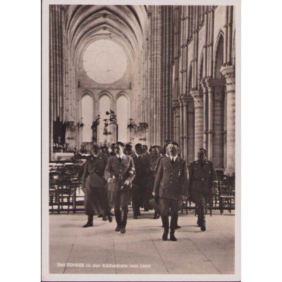 'Der Führer in der Kathedrale von Laon' Postcard