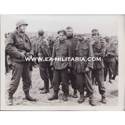 'Youngsters at Normandy Beachhead' US Press Photo