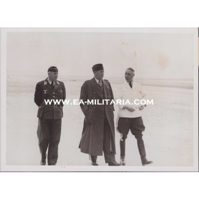 Ritterkreuzträger General Loerzer Press Photo