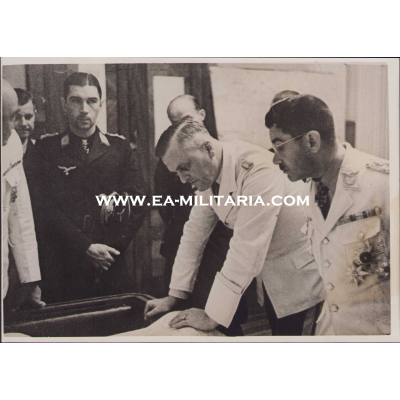 Ritterkreuzträgers Löhr & Mölders Press Photo