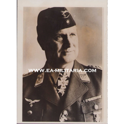 Ritterkreuzträger General Loerzer Press Photo