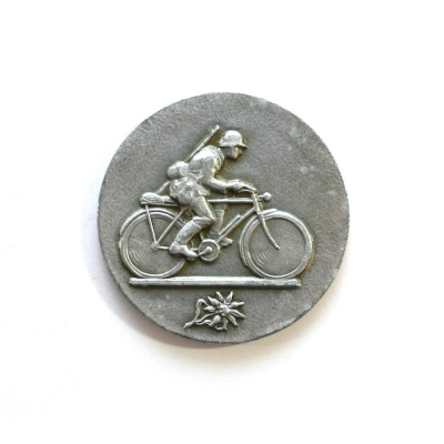 Rare Geb.Aufkl.Abt Erinnerungsabzeichen (1940/41)