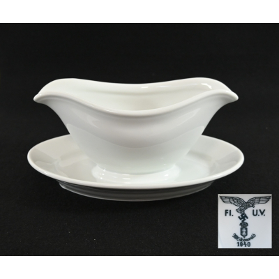 Luftwaffe Porcelain Gravy Boat (Alt Schönwald, 1940)