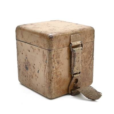 WH MG Optical Sight Batterie Box 1943