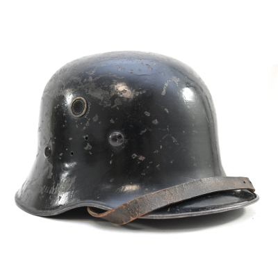 Rare Black Feuerschutzpolizei Helmet