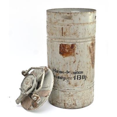 RARE 4cm Kriegsmarine Transport Container 