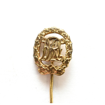 Gold DRL Sportabzeichen stickpin