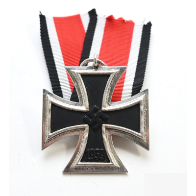 Near Mint Iron Cross 2nd Class