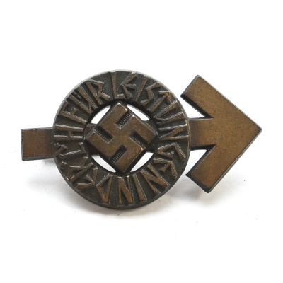 Near Mint Bronze HJ Leistungsabzeichen (m1/101)