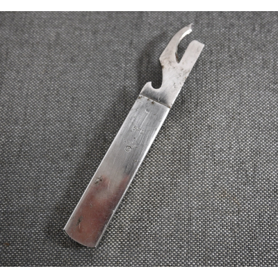 Wehrmacht 'Feldbesteck' Can Opener ('879')