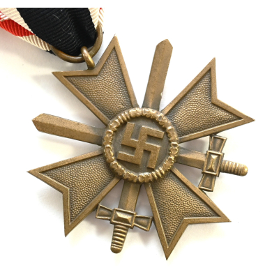 KVK 2nd Class with Swords (unmarked)