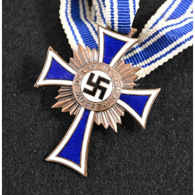 Mother's Cross in Bronze